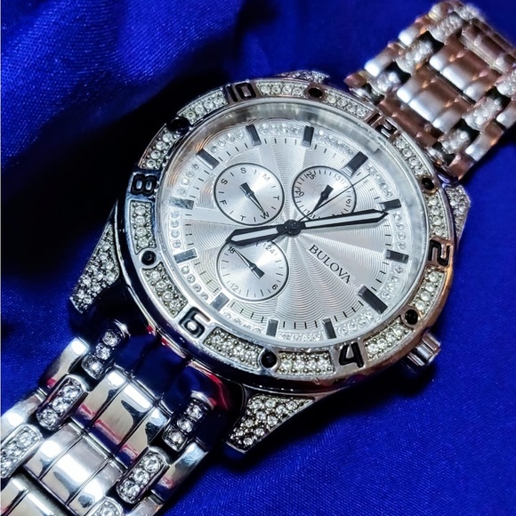 Bulova Swarovski Crystal Multi Dial Luxury Mens Watch C8331084 - Picture 1 of 8